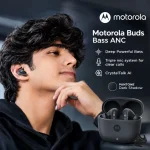 Motorola Buds Bass ANC, deep powerful bass, Triple mic system for clear calls, CrystalTalk AI, PANTONE Dark Shadow PANTONE Dark Shadow - Image 4